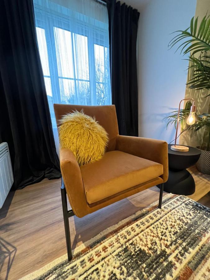 Modern 2 Bedroom Aesthetic Apt Манчестер Экстерьер фото